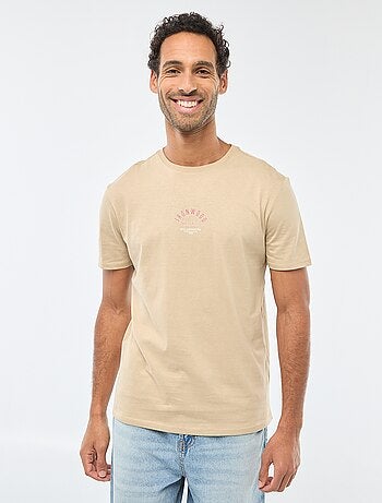 Camiseta de cuello redondo y manga corta estampada