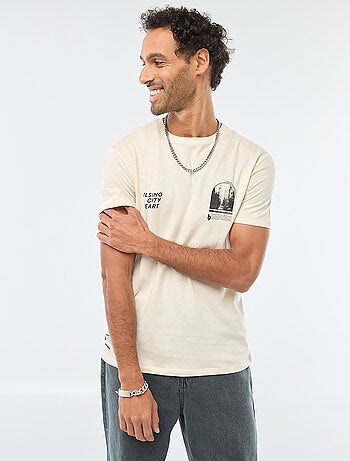 Camiseta de cuello redondo y manga corta estampada