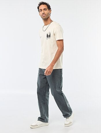 Camiseta de cuello redondo y manga corta estampada