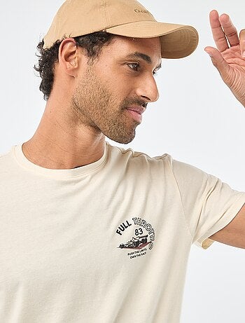 Camiseta de cuello redondo y manga corta estampada