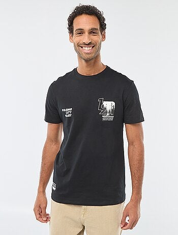 Camiseta de cuello redondo y manga corta estampada