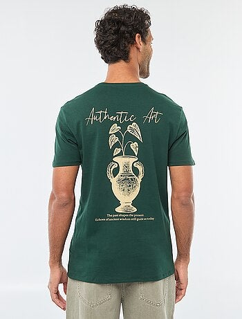 Camiseta de cuello redondo y manga corta estampada