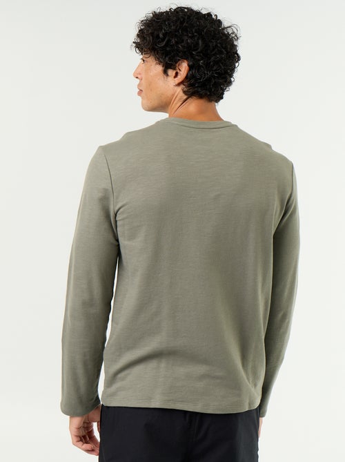 Camiseta de cuello tunecino de manga larga - Kiabi Camiseta de cuello tunecino de manga larga - Kiabi