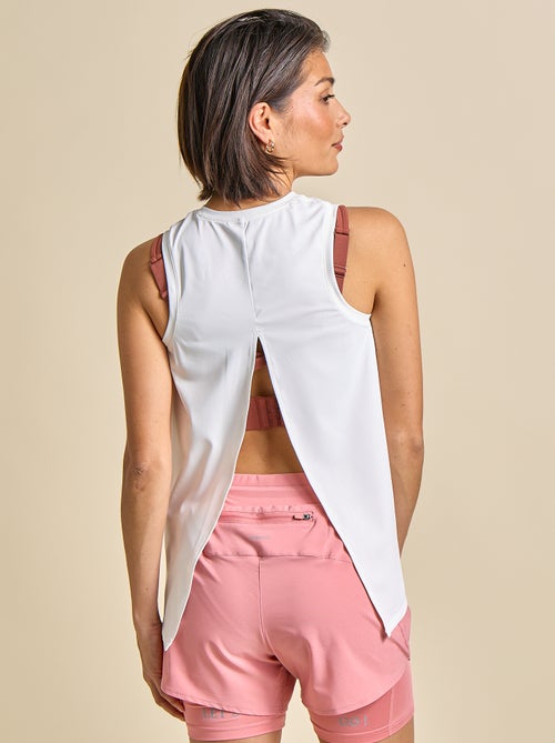Camiseta de deporte con copas integradas - (ekstract) - Kiabi Camiseta de deporte con copas integradas - (ekstract) - Kiabi