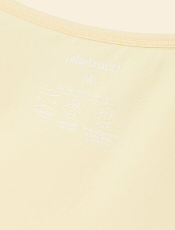 Camiseta de deporte fluida - (ekstract)