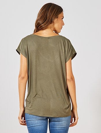 Camiseta de dos materiales con cuello de pico - Kiabi