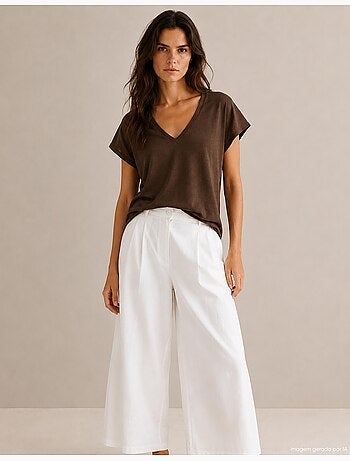 Camiseta de escote en V, MO Fashion
