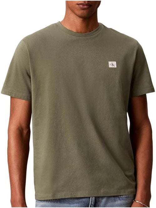 Camiseta de hombre calvin klein jeans con insignia - Kiabi Camiseta de hombre calvin klein jeans con insignia - Kiabi