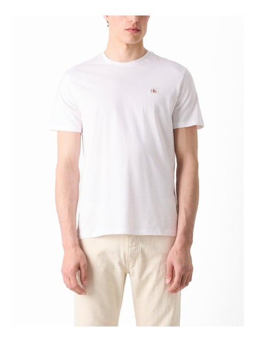 Camiseta de Hombre Calvin Klein Jeans con Logo de Algodón - Kiabi Camiseta de Hombre Calvin Klein Jeans con Logo de Algodón - Kiabi
