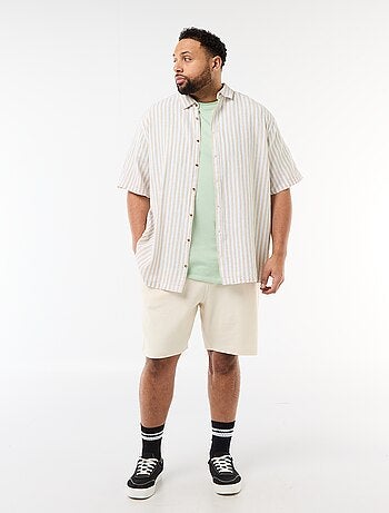 Camiseta de hombre de algodón con cuello redondo