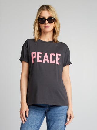 Camiseta de lactancia a aberturas