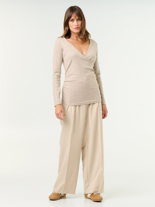 Camiseta de lactancia con escote cruzado - Kiabi Camiseta de lactancia con escote cruzado - Kiabi