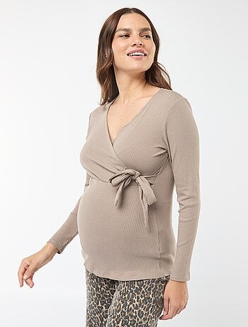 Camiseta de lactancia cruzada