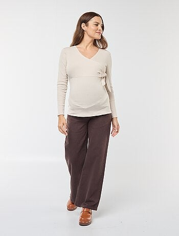 Camiseta de lactancia cruzada