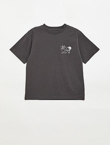 Camiseta de manga corta bordada