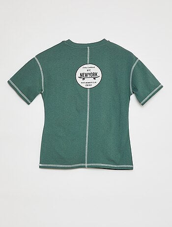 Camiseta de manga corta con adorno