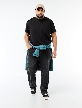 Camiseta de manga corta con bolsillo en el pecho