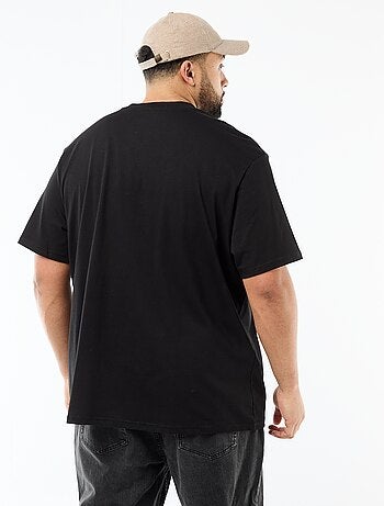 Camiseta de manga corta con bolsillo en el pecho