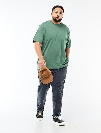 Camiseta de manga corta con bolsillo en el pecho