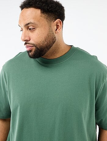 Camiseta de manga corta con bolsillo en el pecho