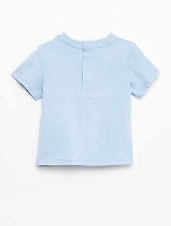 Camiseta de manga corta con bordados