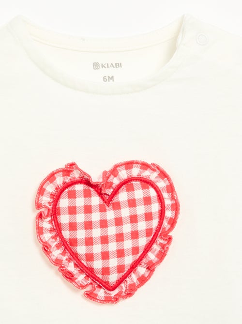 Camiseta de manga corta con corazón cosido - Kiabi Camiseta de manga corta con corazón cosido - Kiabi