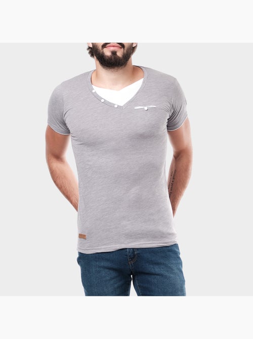 Camiseta de manga corta con cuello en V - Kiabi