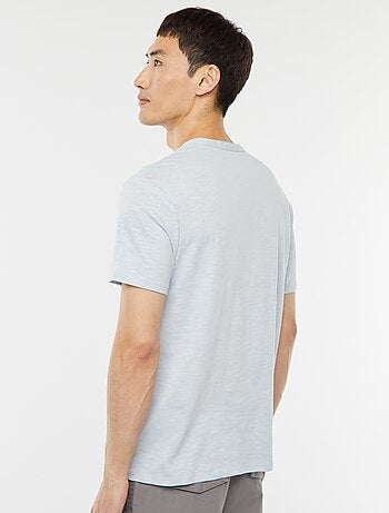 Camiseta de manga corta con cuello panadero