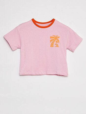 Camiseta de manga corta con cuello redondo estampada