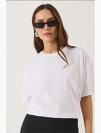 Camiseta de manga corta con cuello redondo y detalle de lentejuelas lucci