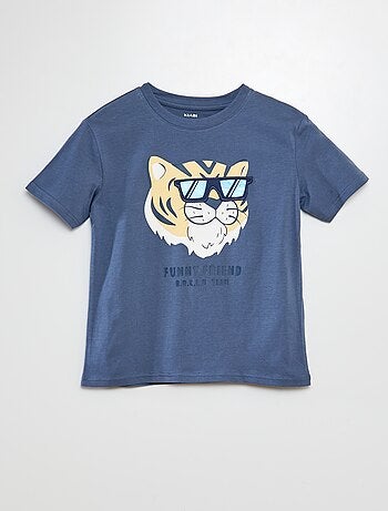 Camiseta de manga corta con cuello redondo y estampado con relieve