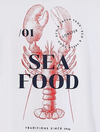 Camiseta de manga corta con cuello redondo y estampado trasero 'Produkt'