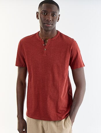 Camiseta de manga corta con cuello tunecino