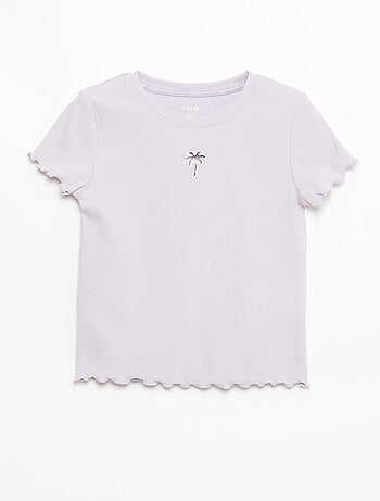 Camiseta de manga corta con forma calada