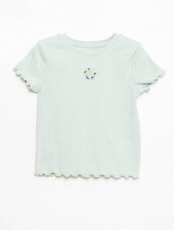 Camiseta de manga corta con forma calada