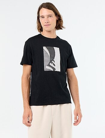 Camiseta de manga corta con estampado de fantasía