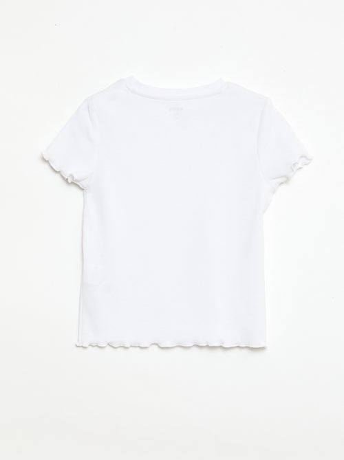 Camiseta de manga corta con forma calada - Kiabi Camiseta de manga corta con forma calada - Kiabi