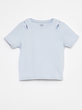 Camiseta de manga corta con lazos decorativos