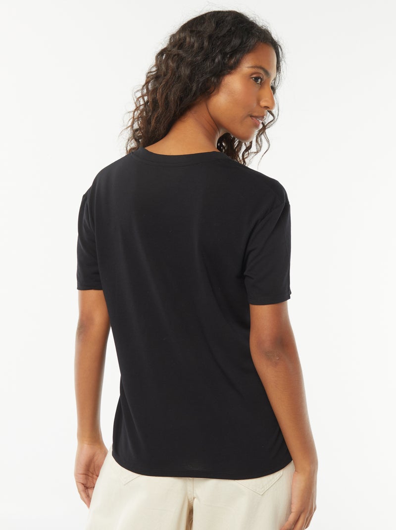 Camiseta de manga corta cuello de pico negro - Kiabi