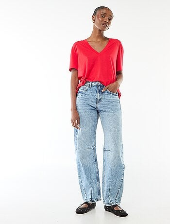 Camiseta de manga corta cuello de pico