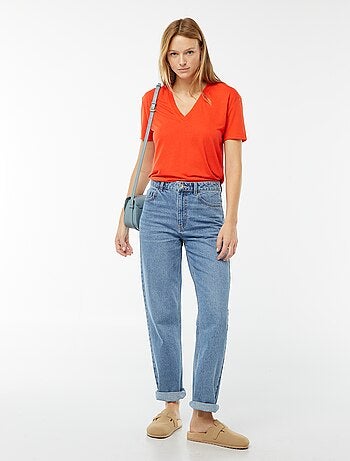 Camiseta de manga corta cuello de pico