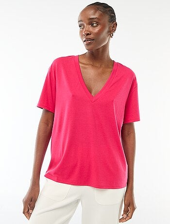 Camiseta de manga corta cuello de pico