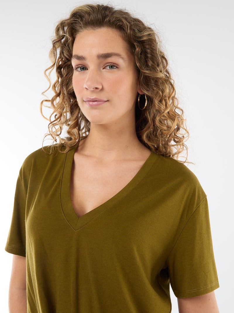 Camiseta de manga corta cuello de pico Verde - Kiabi