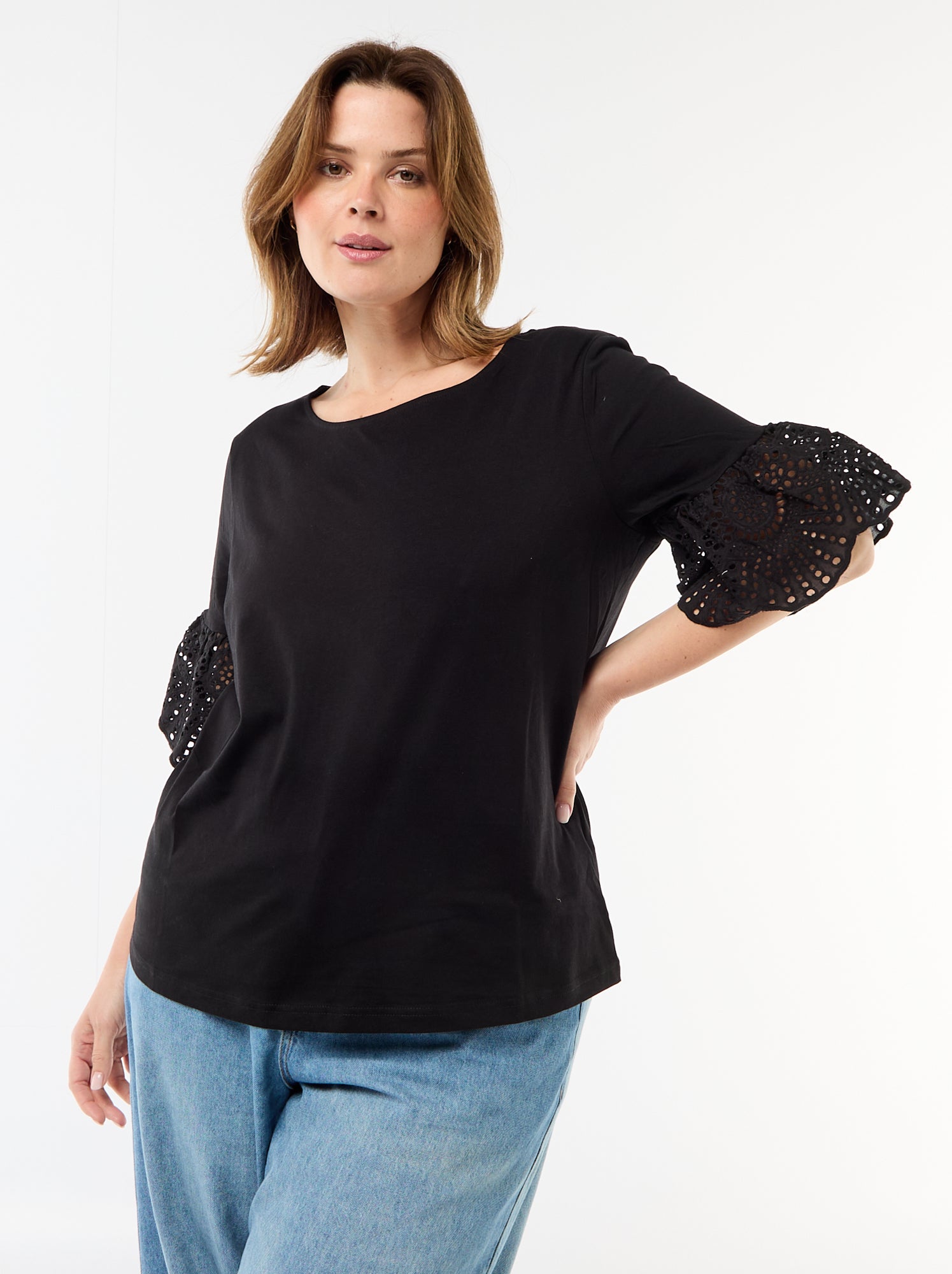 Camiseta de manga corta de macramé