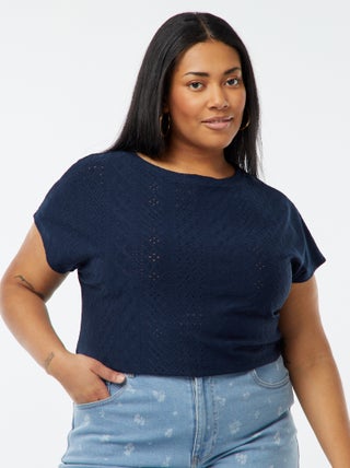 Camiseta de manga corta de punto calado