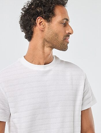 Camiseta de manga corta en punto gofrado