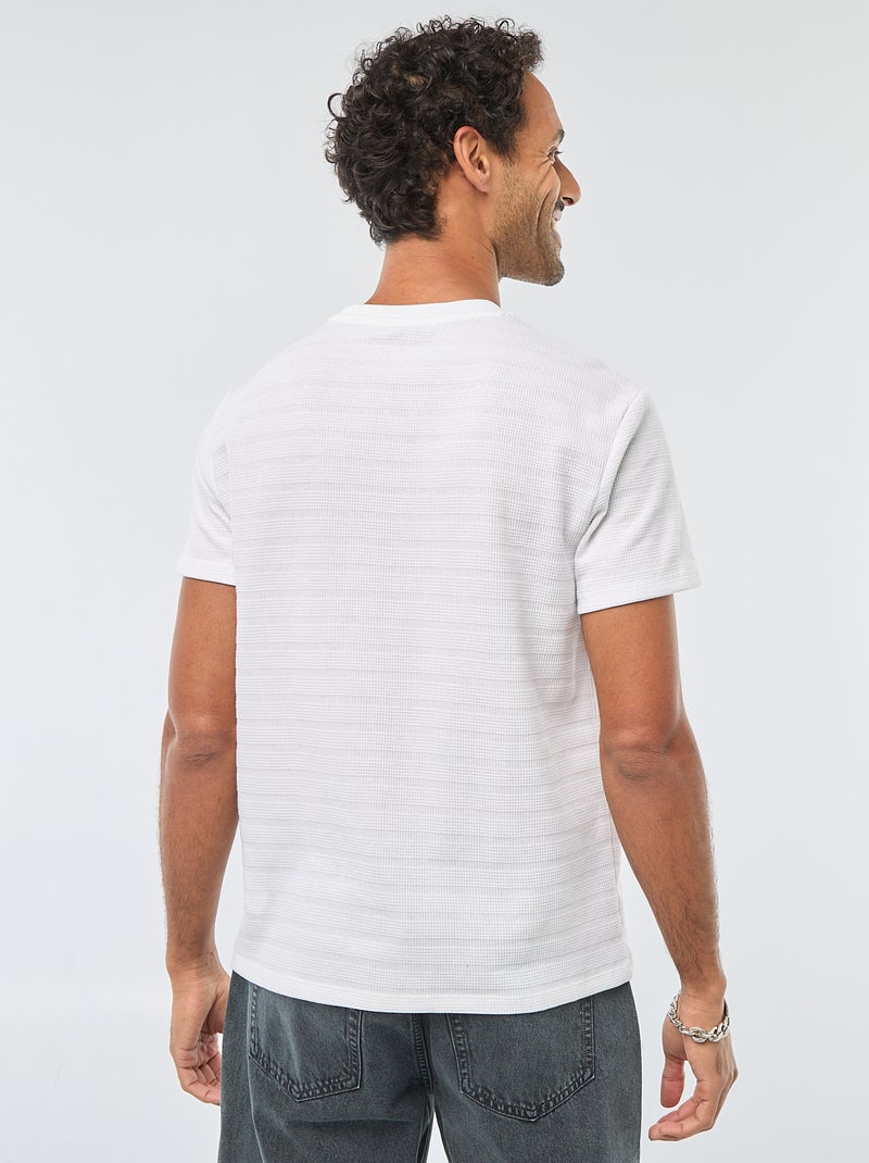 Camiseta de manga corta en punto gofrado Blanco - Kiabi