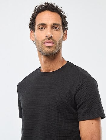 Camiseta de manga corta en punto gofrado