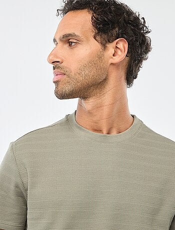 Camiseta de manga corta en punto gofrado