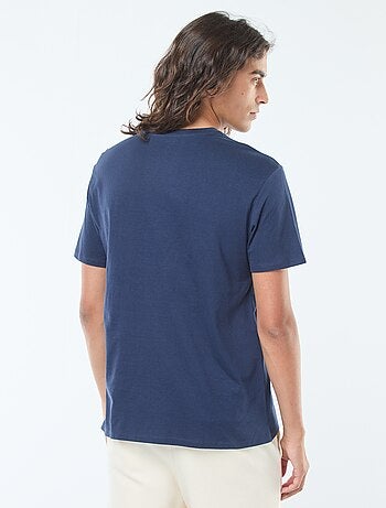 Camiseta de manga corta estampada con cuello redondo